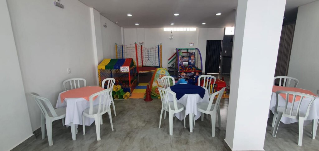 Locais para Eventos em Cascavel – Espaço de Festas Florais – Foto 1