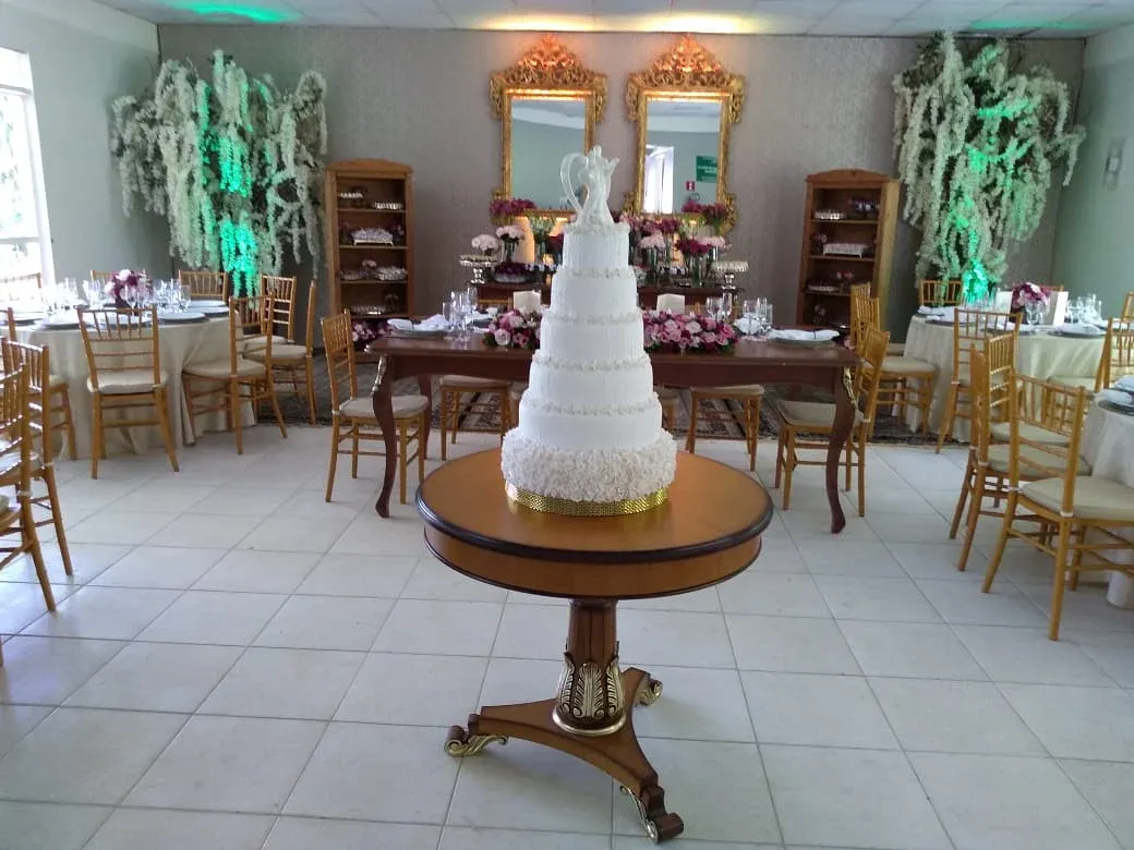 Espaço Tropicalia